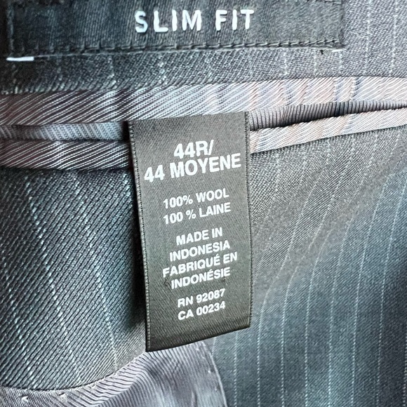 Black Saks Fifth Avenue charcoal gray wool pin strip 2 piece suit 44 R - Picture 13 of 16